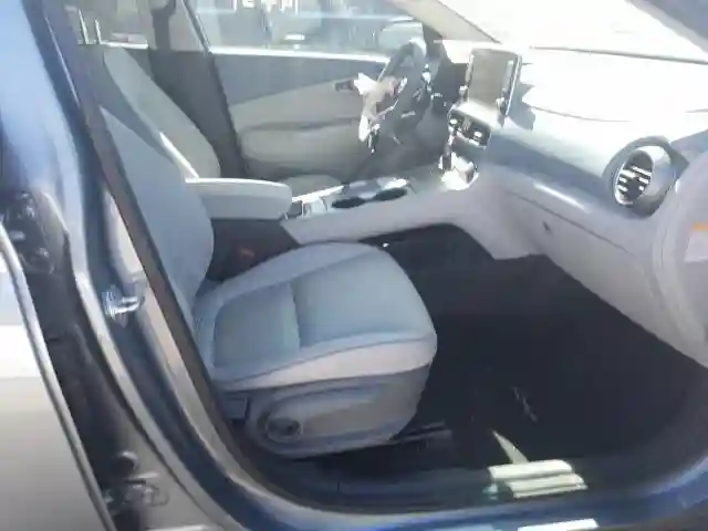 KM8K53AG9KU022755 2019 HYUNDAI KONA ULTIMATE-4