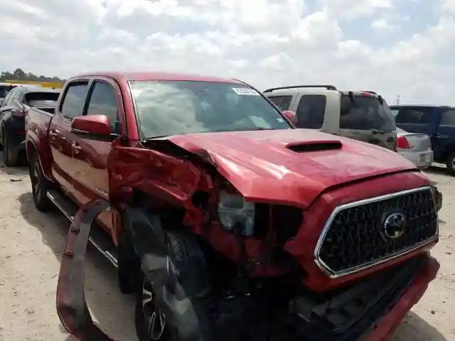 5TFAZ5CNXJX062612 2018 TOYOTA TACOMA DOUBLE CAB-0