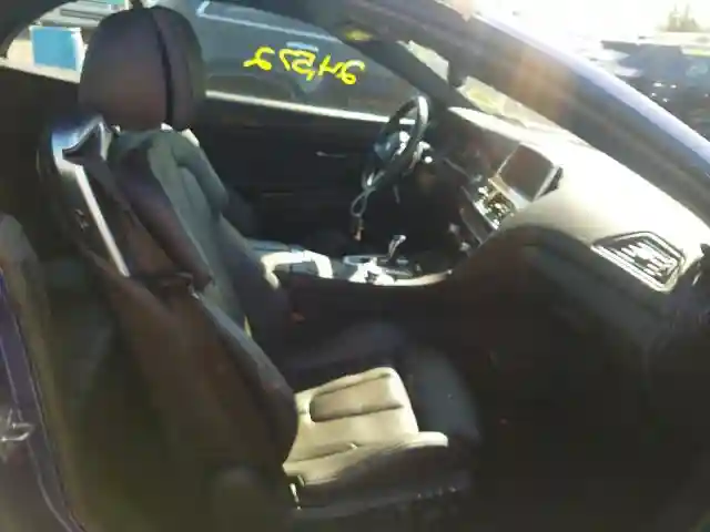 WBSLZ9C56CC985561 2012 BMW M6-4