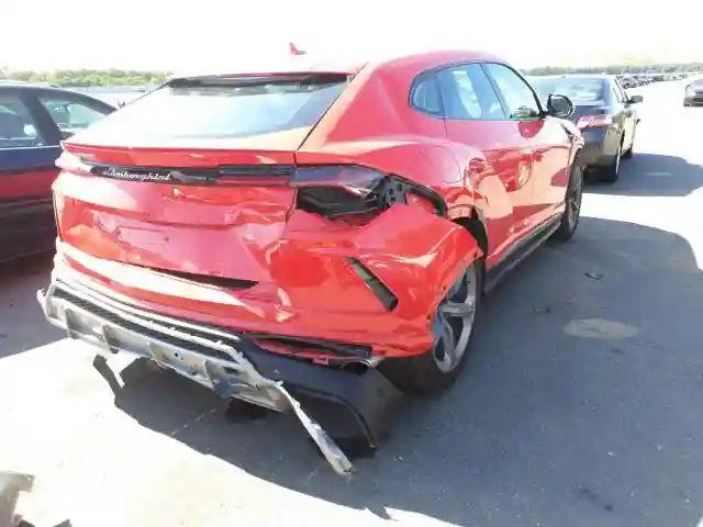 ZPBUA1ZL8KLA01103 2019 LAMBORGHINI URUS-3
