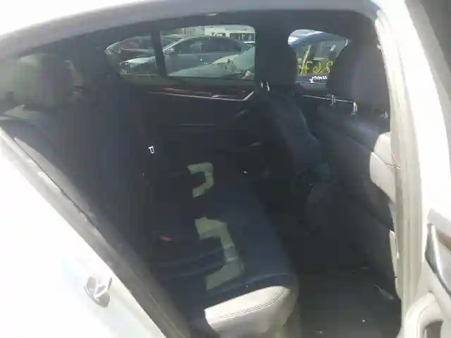 WBAJA9C58JB251154 2018 BMW 530E-5