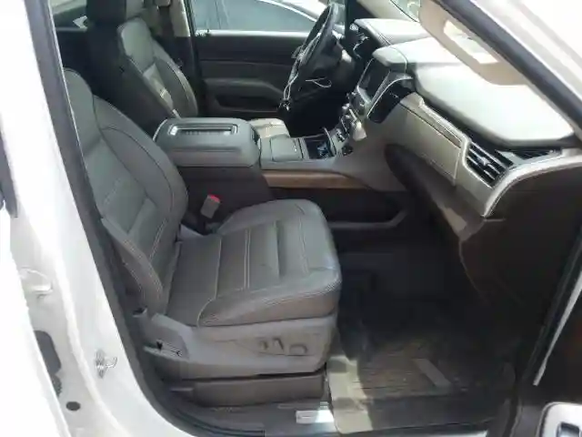 1GKS2HKJ0JR362371 2018 GMC YUKON XL DENALI-4