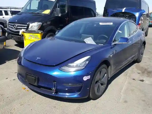 5YJ3E1EA8KF326185 2019 TESLA MODEL 3-1