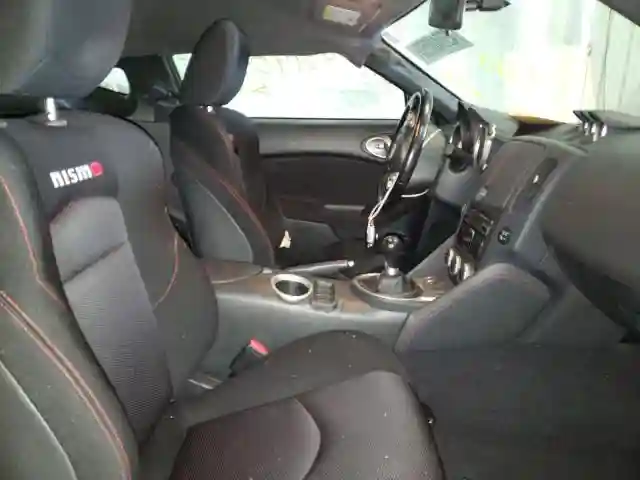 JN1AZ44E59M409112 2009 NISSAN 370Z-4
