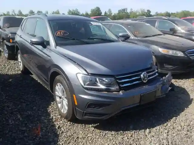 3VV0B7AX6KM046979 2019 VOLKSWAGEN TIGUAN S-0
