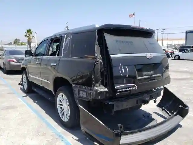 1GYS3AKJ6HR211751 2017 CADILLAC ESCALADE-2