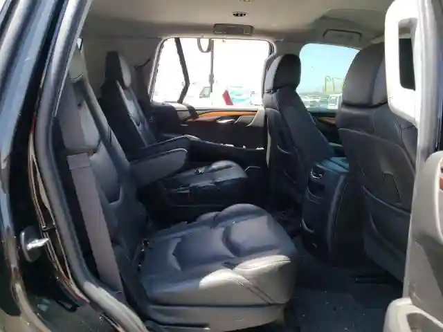 1GYS3AKJ6HR211751 2017 CADILLAC ESCALADE-5