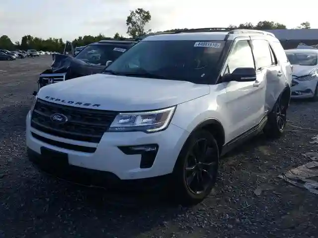 1FM5K7D8XJGB26444 2018 FORD EXPLORER XLT-1