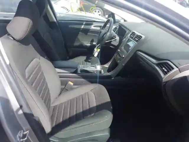 3FA6P0HD9LR143195 2020 FORD FUSION SE-4