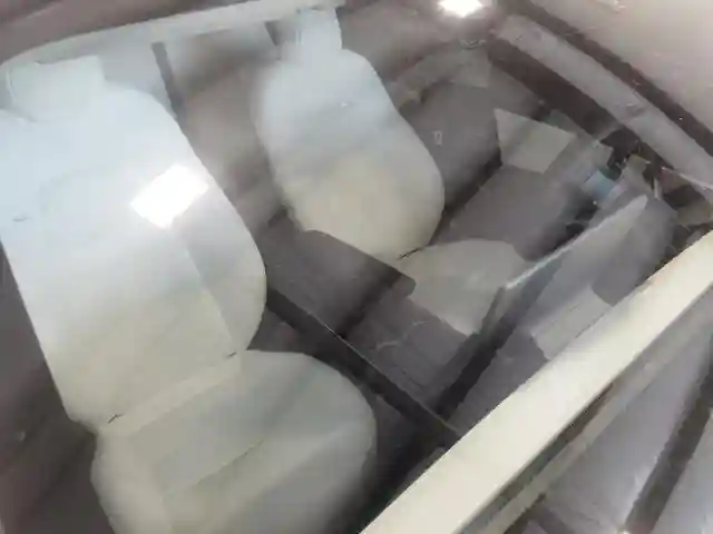 5YJ3E1EB7LF640338 2020 TESLA MODEL 3-4