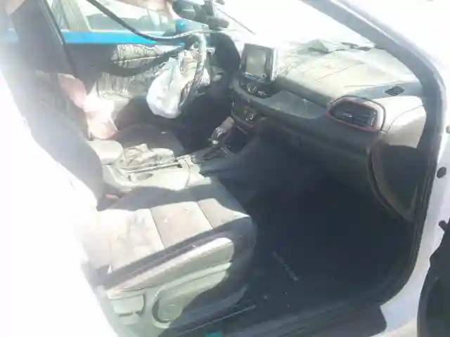 KMHH55LC0JU077562 2018 HYUNDAI ELANTRA GT SPORT-4