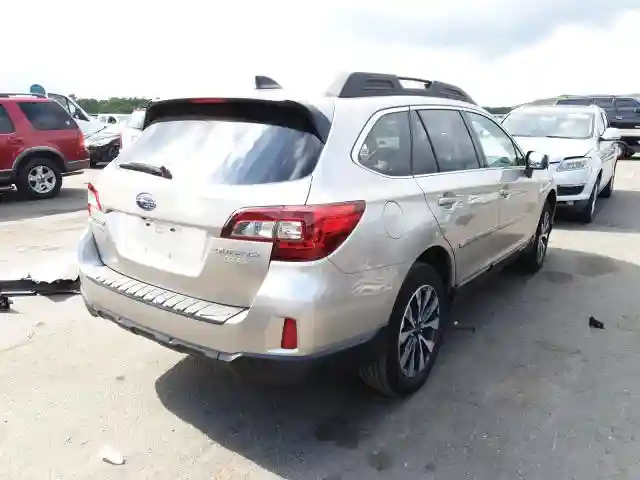 4S4BSANC7H3420811 2017 SUBARU OUTBACK 2.5I LIMITED-3