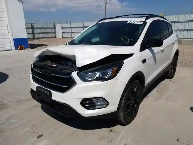 1FMCU9GD3JUB13168 2018 FORD ESCAPE SE-1