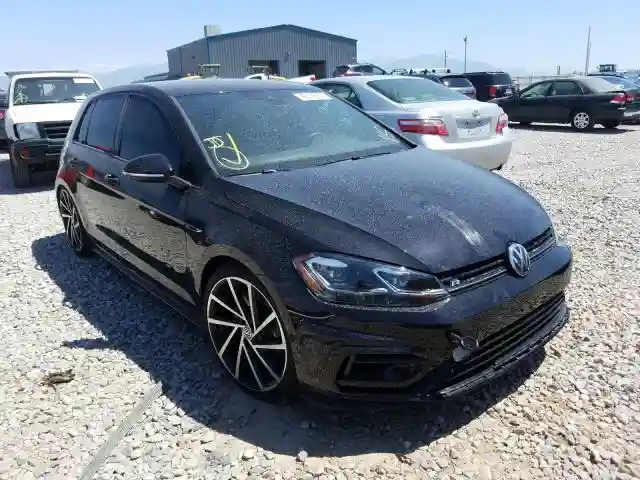 WVWWF7AU9JW185859 2018 VOLKSWAGEN GOLF R-0