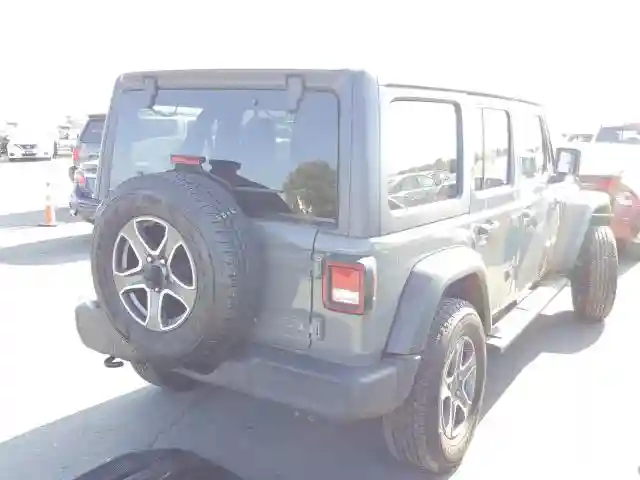 1C4HJXDGXKW627921 2019 JEEP WRANGLER UNLIMITED SPORT-3