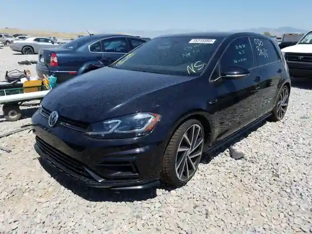 WVWWF7AU9JW185859 2018 VOLKSWAGEN GOLF R-1