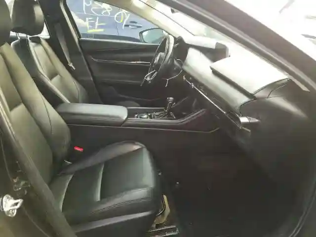 3MZBPBDM4LM117124 2020 MAZDA 3 PREFERRED-4