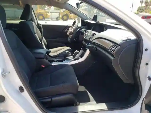 JHMCR6F34HC011843 2017 HONDA ACCORD HYBRID-4