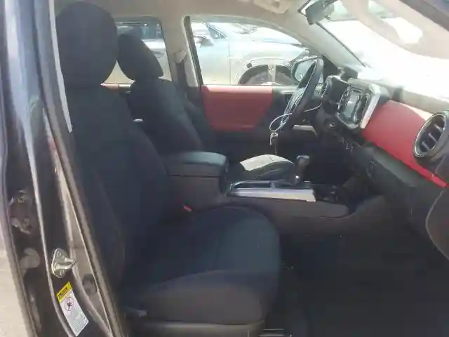 5TFCZ5AN0GX036315 2016 TOYOTA TACOMA DOUBLE CAB-4