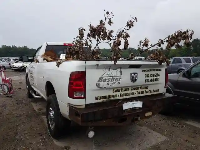 3C6LR5BT3EG131165 2014 RAM 2500 SLT-2