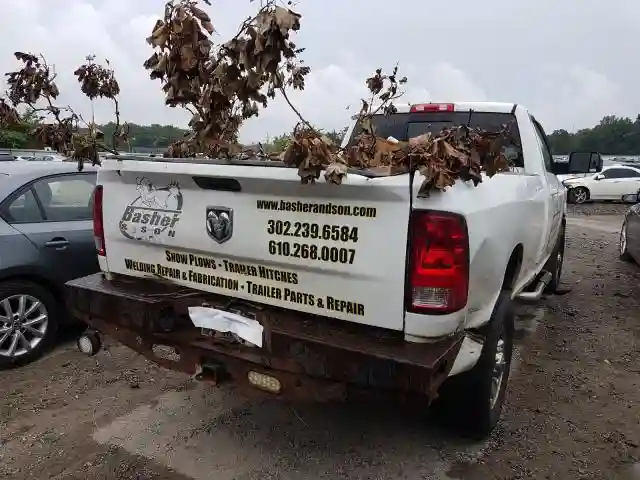 3C6LR5BT3EG131165 2014 RAM 2500 SLT-3
