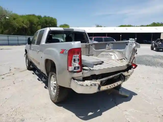 1GTHK23638F164327 2008 GMC SIERRA K2500 HEAVY DUTY-2