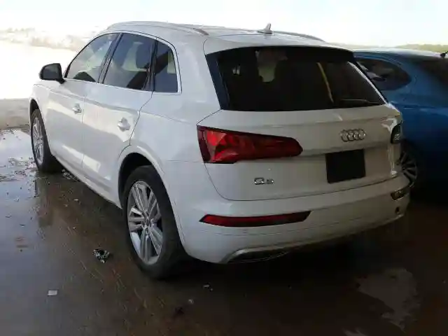 WA1BNAFY1J2161373 2018 AUDI Q5 PREMIUM PLUS-2
