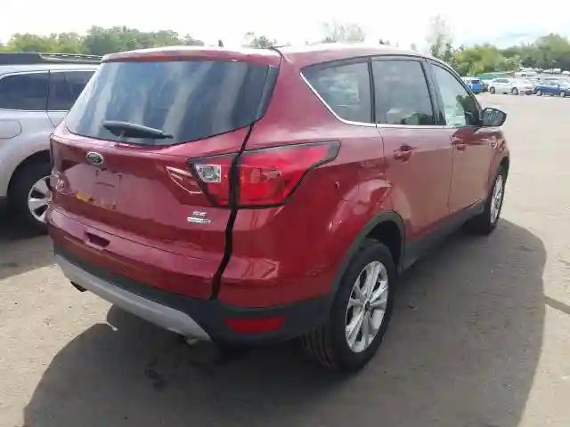 1FMCU9GD5KUA43691 2019 FORD ESCAPE SE-3