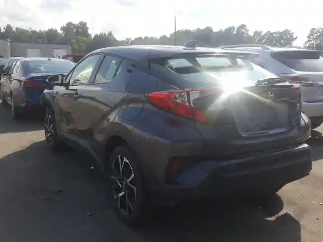 JTNKHMBX4K1042179 2019 TOYOTA C-HR XLE-2