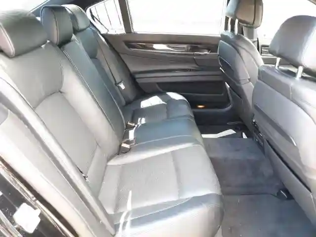 WBAYF8C5XED652984 2014 BMW 750 LXI-5