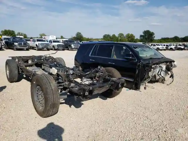1GYS4DKJ2HR224592 2017 CADILLAC ESCALADE PLATINUM-0
