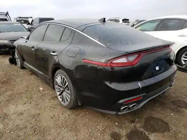 KNAE25LA0J6034288 2018 KIA STINGER PREMIUM-2