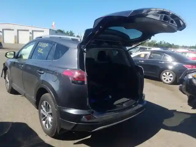 JTMRJREV6JD238572 2018 TOYOTA RAV4 HV LE-2