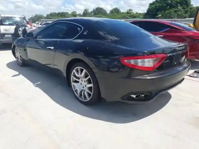 ZAMGJ45A290042845 2009 MASERATI GRANTURISMO-2