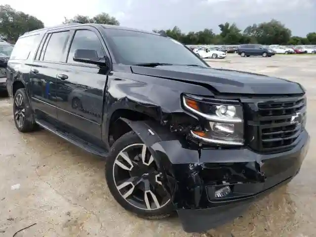 1GNSCJKC9JR133387 2018 CHEVROLET SUBURBAN C1500 PREMIER-0