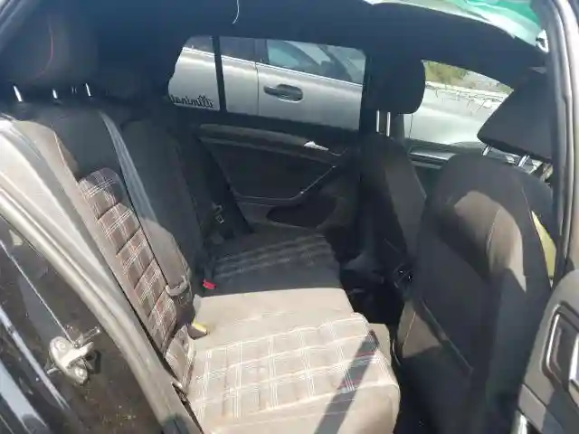 3VW447AU0JM283754 2018 VOLKSWAGEN GTI S/SE-5