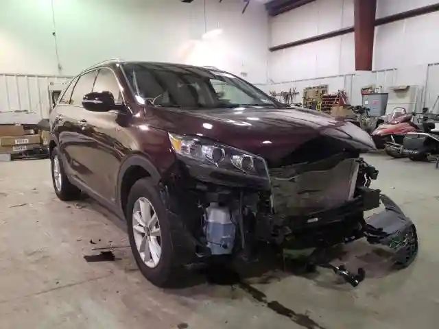 5XYPGDA3XKG438046 2019 KIA SORENTO L-0