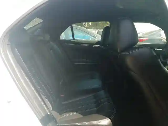 2C3CCABG9KH537893 2019 CHRYSLER 300 S-5