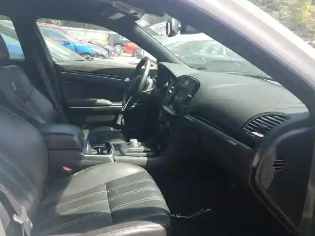 2C3CCABG9KH537893 2019 CHRYSLER 300 S-4
