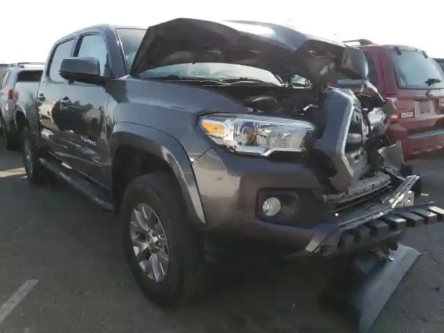 5TFAX5GN9GX068877 2016 TOYOTA TACOMA DOUBLE CAB-0