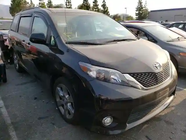5TDXK3DC6ES502661 2014 TOYOTA SIENNA SPORT-0