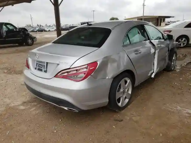 WDDSJ4GB7JN537771 2018 MERCEDES-BENZ CLA 250 4MATIC-3