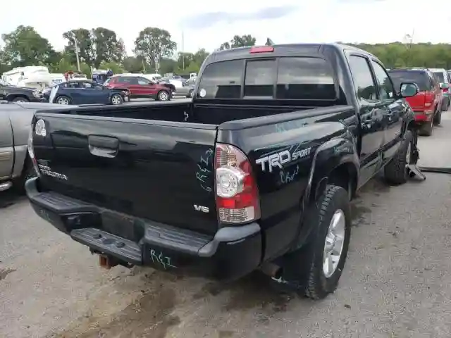 5TFLU4EN8EX109124 2014 TOYOTA TACOMA DOUBLE CAB-3
