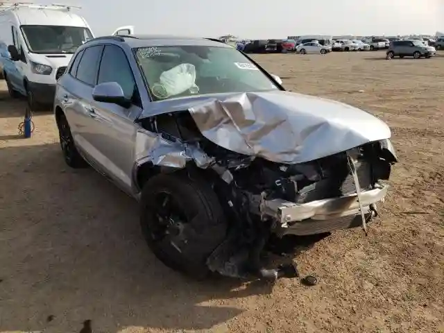 WA1ANAFY9K2072986 2019 AUDI Q5 PREMIUM-0