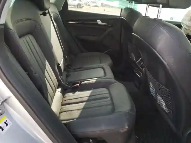 WA1ANAFY9K2072986 2019 AUDI Q5 PREMIUM-5