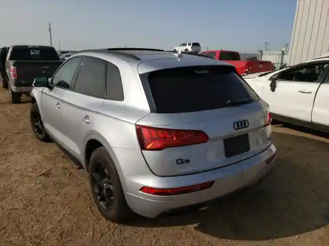 WA1ANAFY9K2072986 2019 AUDI Q5 PREMIUM-2