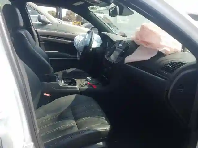 2C3CCAGG1KH631470 2019 CHRYSLER 300 S-4