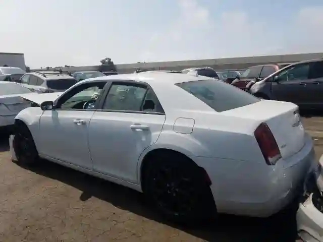 2C3CCAGG1KH631470 2019 CHRYSLER 300 S-2