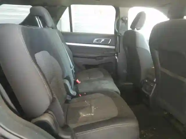 1FM5K8D86JGC15837 2018 FORD EXPLORER XLT-5