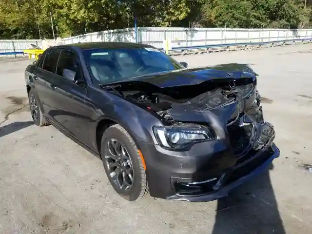 2C3CCAGG7JH211484 2018 CHRYSLER 300 S-0